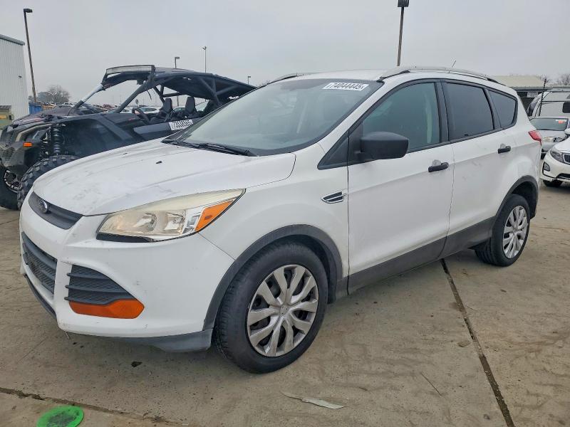 2015 FORD ESCAPE S — VIN 1FMCU0F77FUA27876