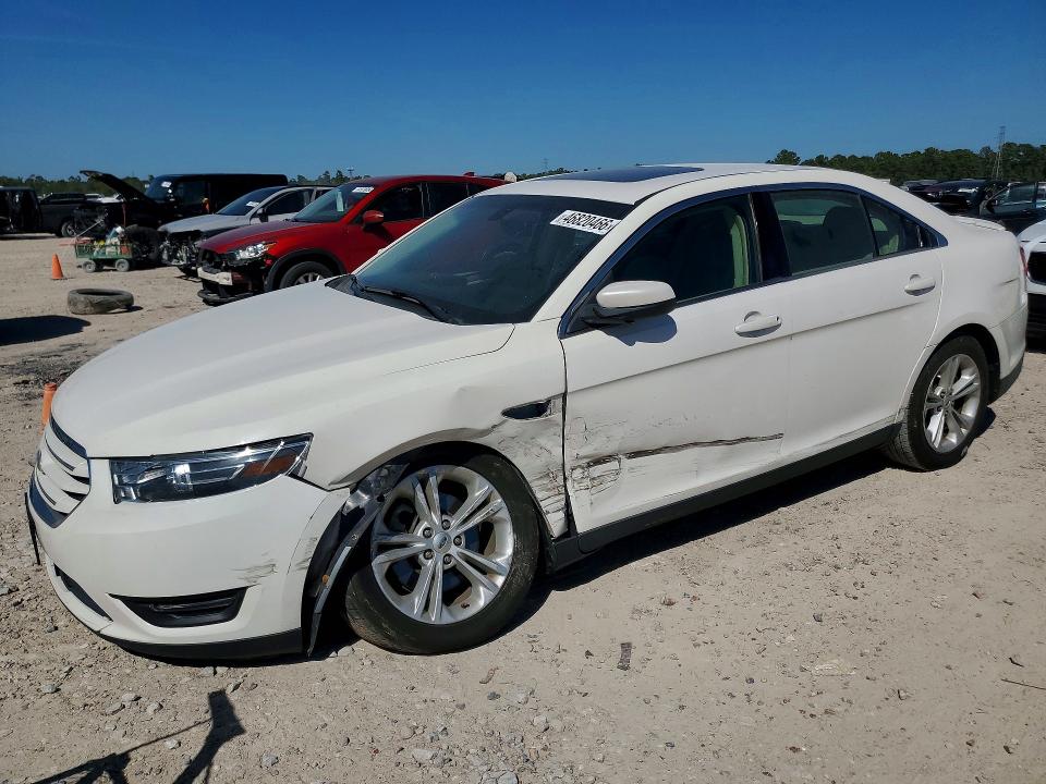 2015 FORD TAURUS — VIN 1FAHP2E83FG202197