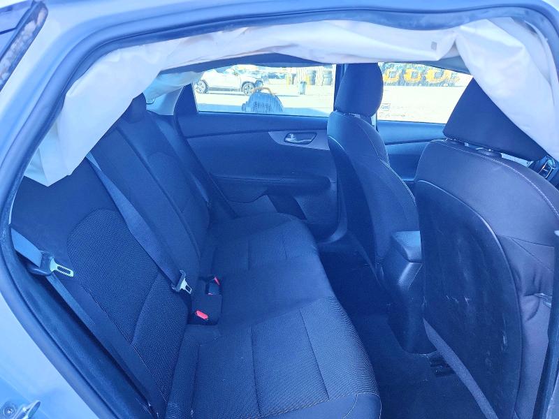 3KPF24AD5KE014564