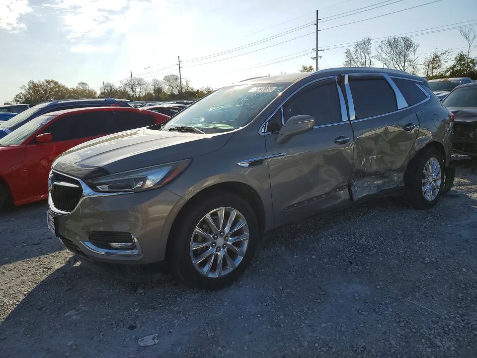 2018 BUICK ENCLAVE — VIN 5GAERCKW1JJ188247