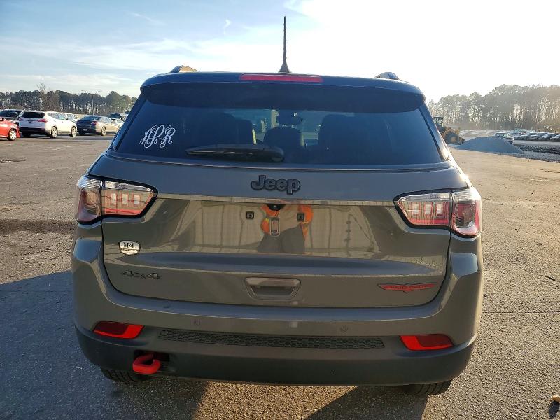 3C4NJDDB8NT153273
