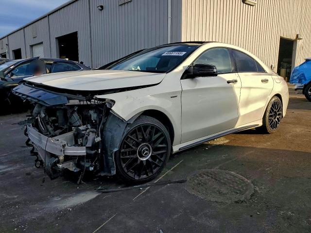 2018 MERCEDES-BENZ CLA 250 4M — VIN WDDSJ4GB2JN537712