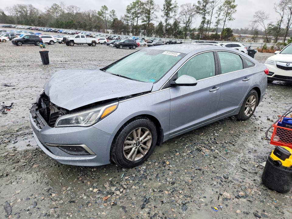2017 HYUNDAI SONATA SE — VIN 5NPE24AFXHH565977