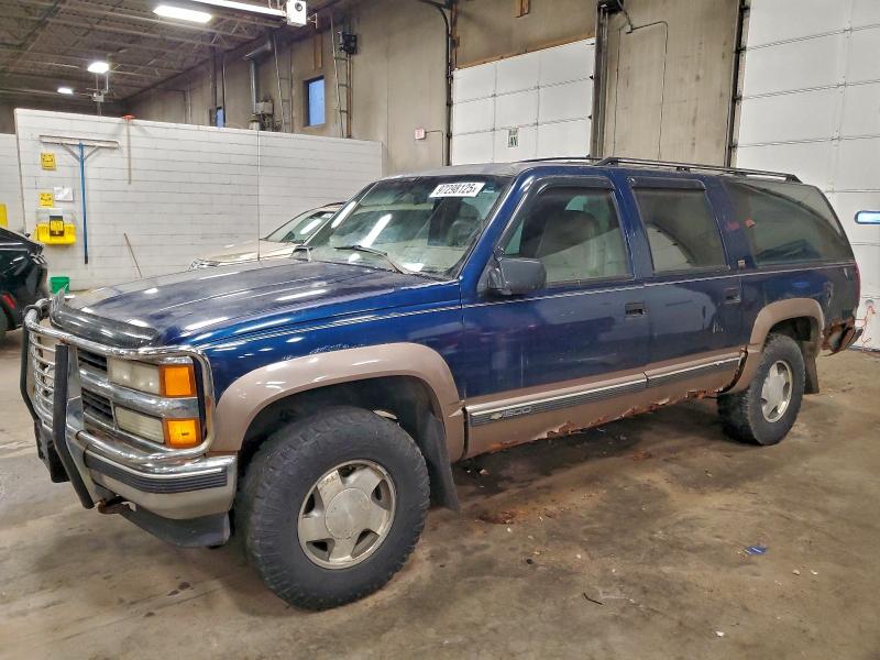1994 CHEVROLET SUBURBAN K — VIN 1GNFK16K7RJ358553