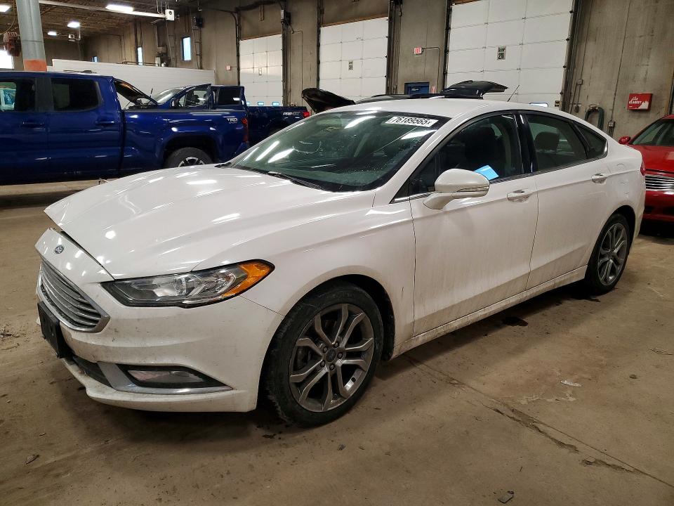 2017 FORD FUSION SE — VIN 3FA6P0T96HR354073
