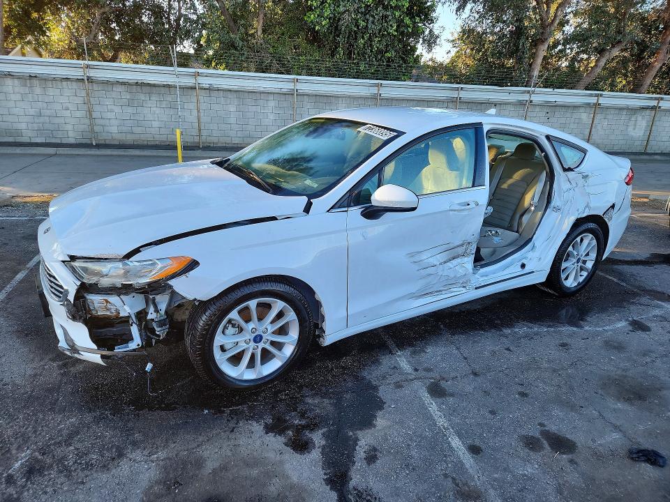 2020 FORD FUSION SE — VIN 3FA6P0H79LR244635