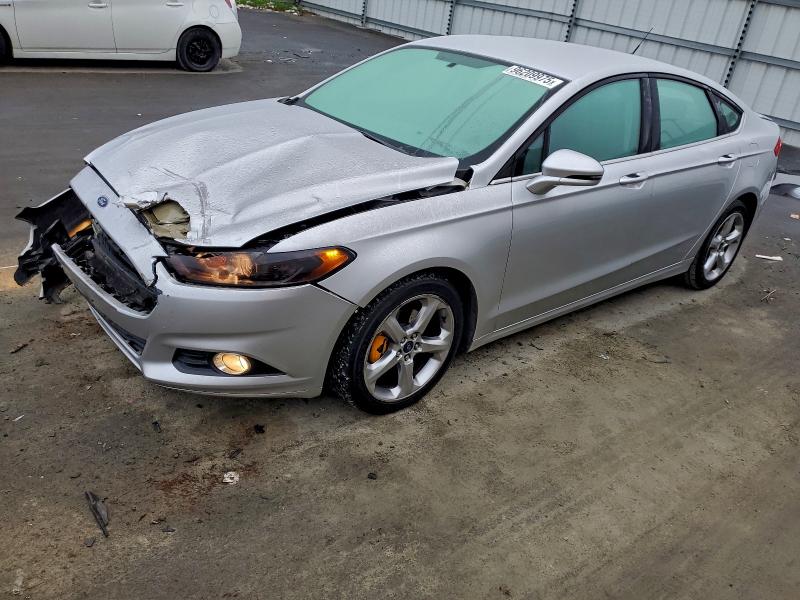 2016 FORD FUSION SE — VIN 3FA6P0H72GR144611