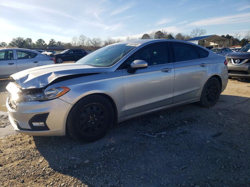 2019 FORD FUSION SE — VIN 3FA6P0HD7KR131965