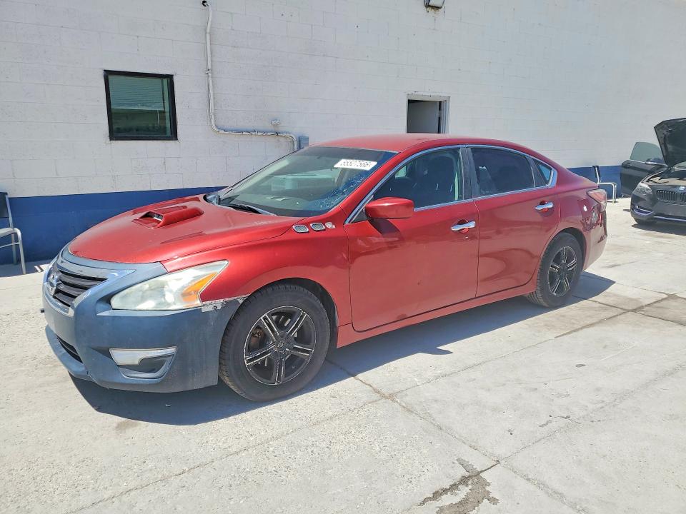 2015 NISSAN ALTIMA — VIN 1N4AL3APXFN375615