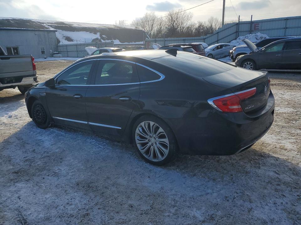 1G4ZR5SSXHU153655