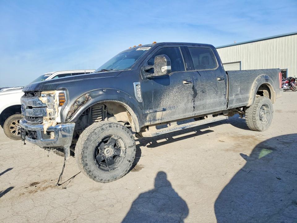 2018 FORD F250 — VIN 1FT7W2BT7JEC72730