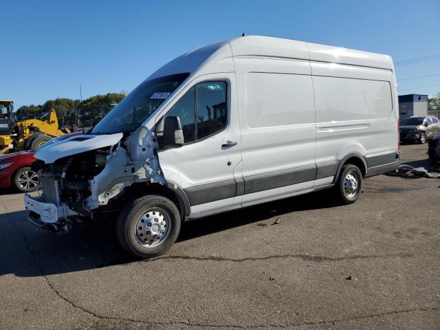 2024 FORD TRANSIT T — VIN 1FTBW3U87RKA59427