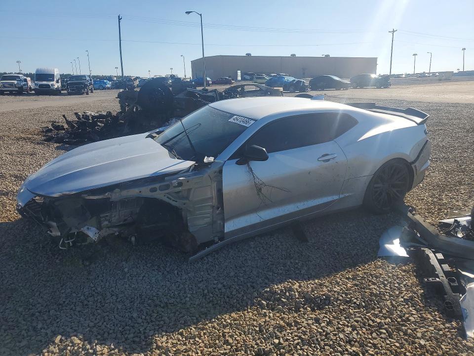 2019 CHEVROLET CAMARO — VIN 1G1FD1RS4K0113843