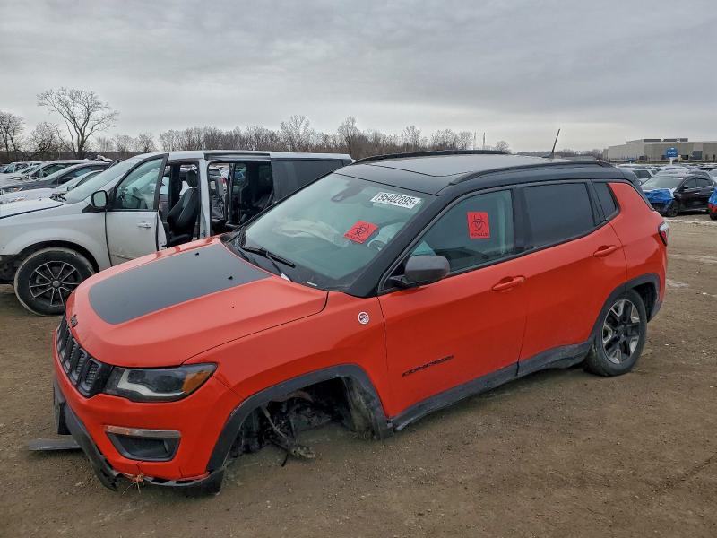 2018 JEEP COMPASS TR — VIN 3C4NJDDB6JT178618
