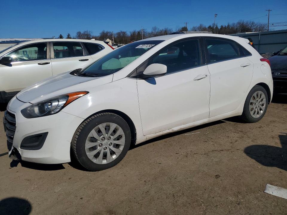 2017 HYUNDAI ELANTRA GT — VIN KMHD35LH9HU370337