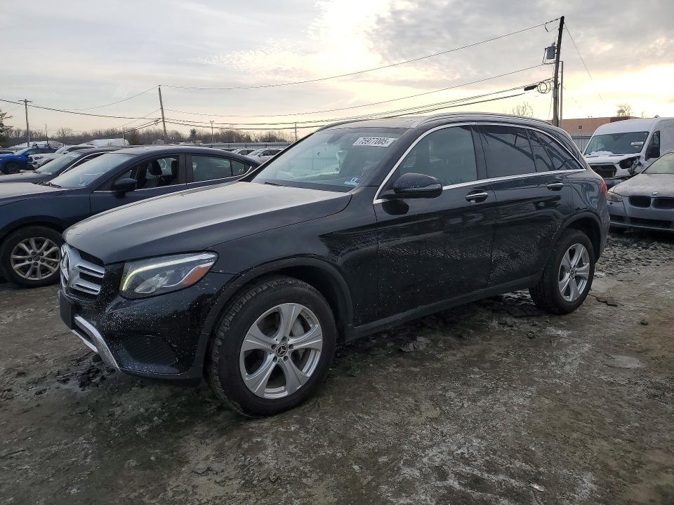 2017 MERCEDES-BENZ GLC — VIN WDC0G4KB3HV008359