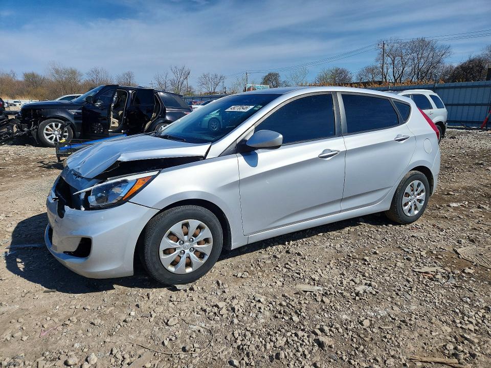 2017 HYUNDAI ACCENT — VIN KMHCT5AE4HU334883