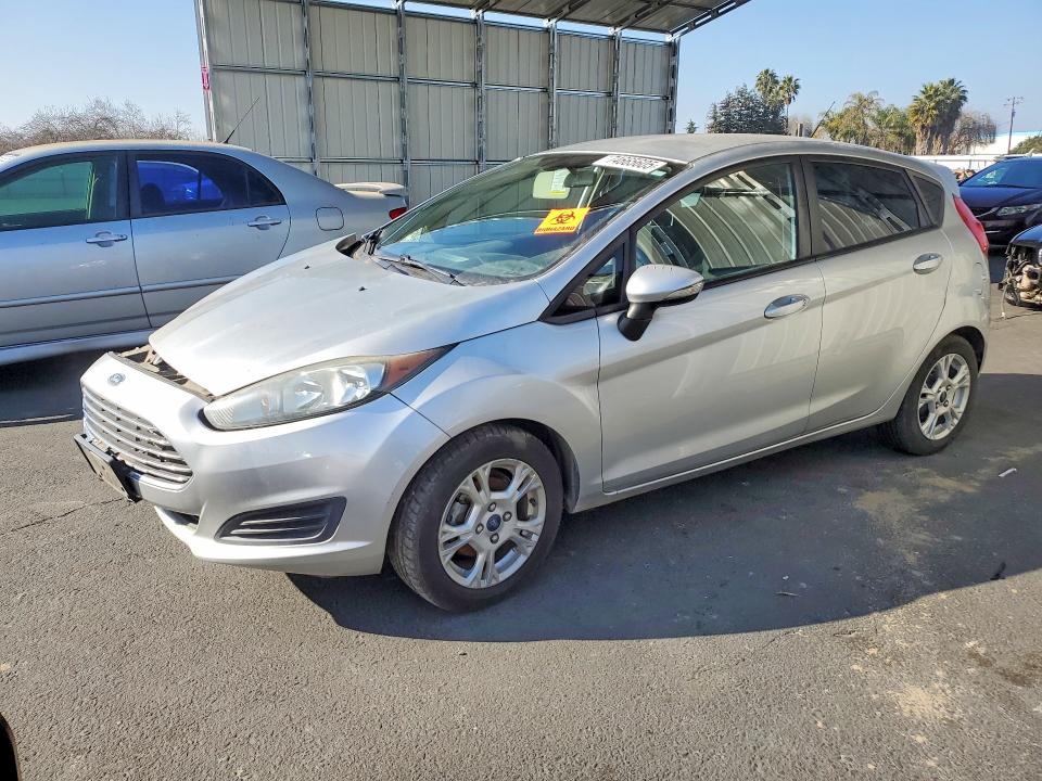 2015 FORD FIESTA — VIN 3FADP4EJ6FM111444