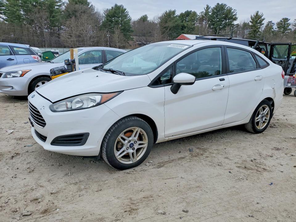 2017 FORD FIESTA — VIN 3FADP4BJ8HM156862