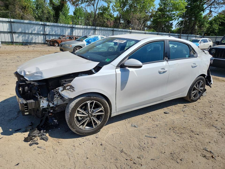 2024 KIA FORTE — VIN 3KPF24ADXRE765170