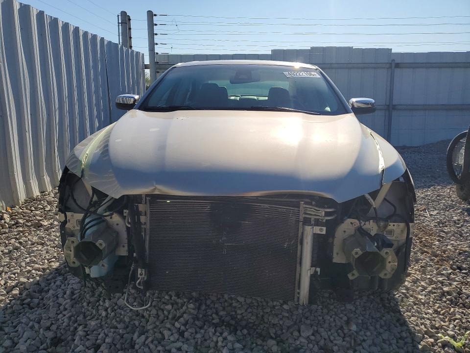 1FAHP2F80HG126195