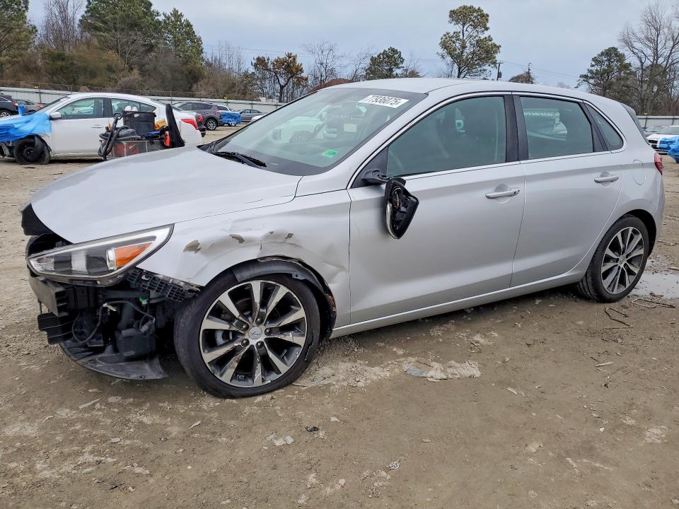 2018 HYUNDAI ELANTRA GT — VIN KMHH35LE3JU039573