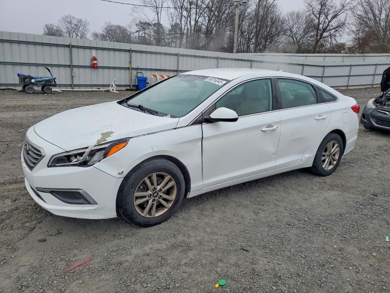 2016 HYUNDAI SONATA SE — VIN 5NPE24AFXGH284745