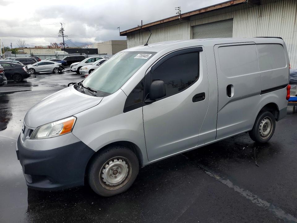 2015 NISSAN NV200 — VIN 3N6CM0KN9FK722768