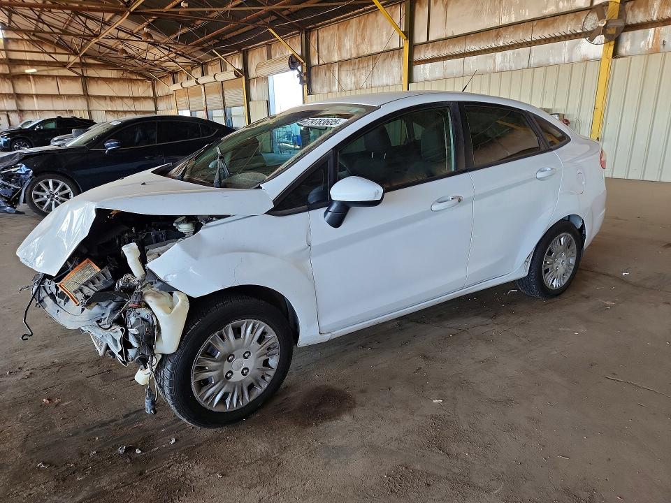 2015 FORD FIESTA — VIN 3FADP4AJ0FM105144