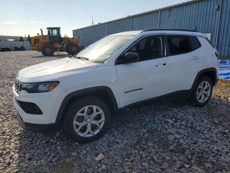 2024 JEEP COMPASS LA — VIN 3C4NJDBN6RT100526