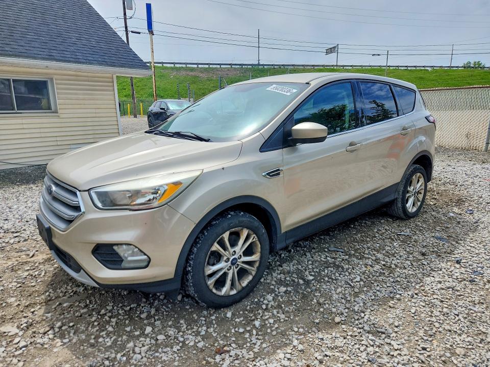 2017 FORD ESCAPE — VIN 1FMCU9GD1HUC98511