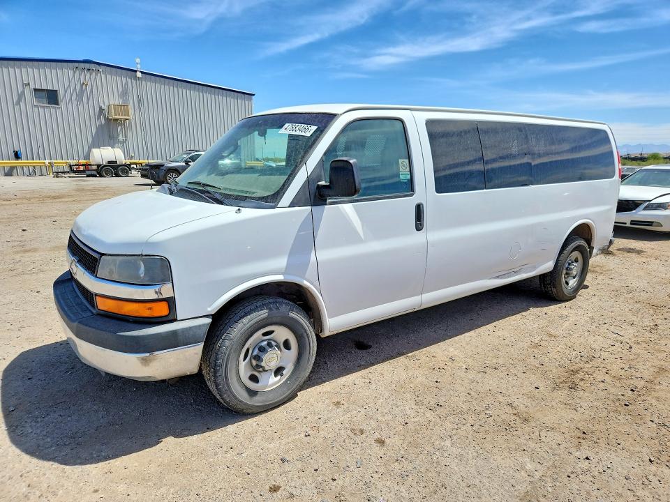 2016 CHEVROLET EXPRESS G3500 — VIN 1GAZGPFGXG1258653