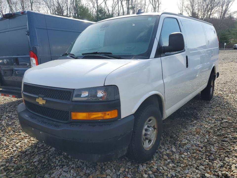 2020 CHEVROLET EXPRESS G2500 — VIN 1GCWGAFG8L1277851