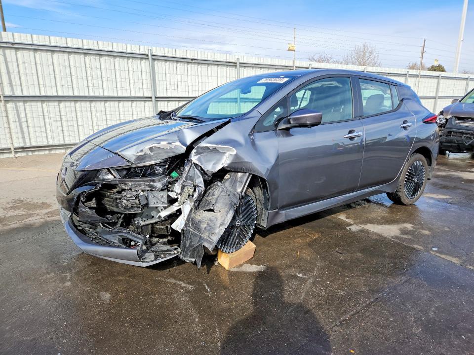 2025 NISSAN LEAF — VIN 1N4CZ1CV2SC558181