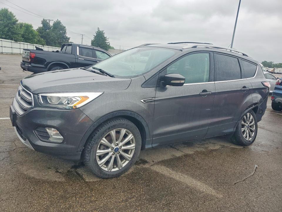 2017 FORD ESCAPE — VIN 1FMCU0J94HUF10317
