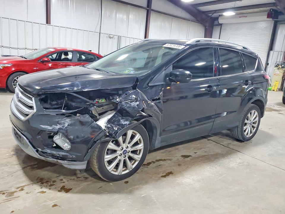 2017 FORD ESCAPE — VIN 1FMCU0JD7HUC22957
