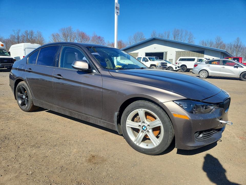 WBA3B5C51FF960555