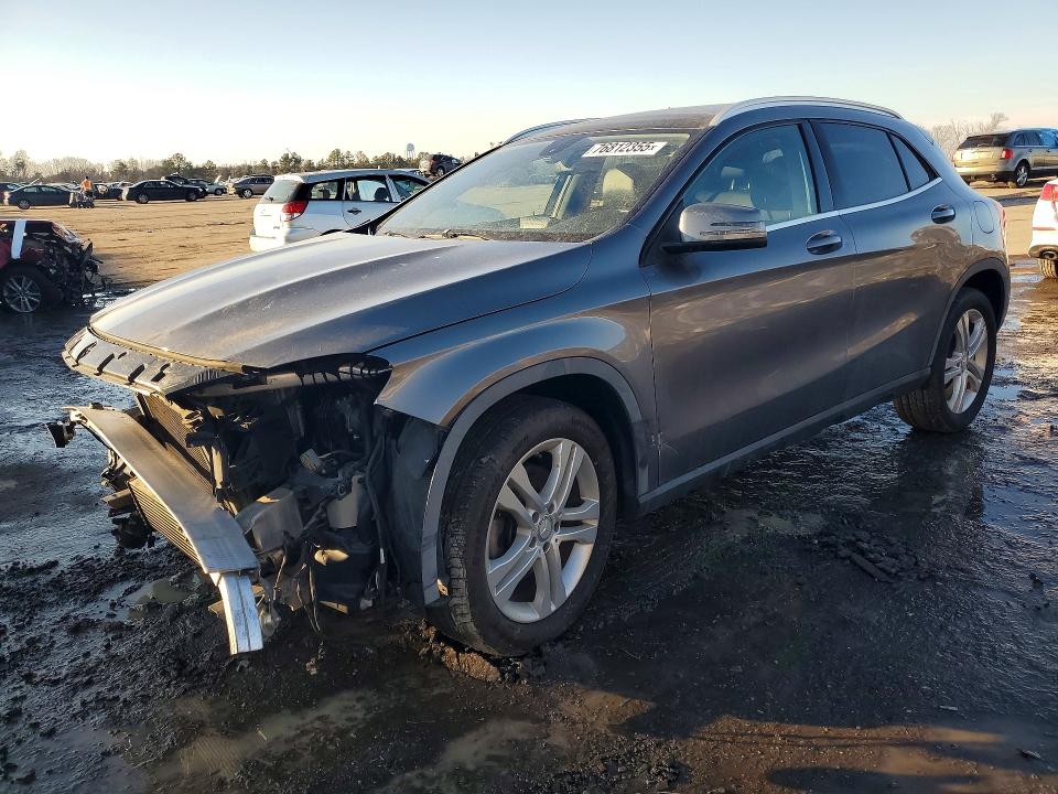 2015 MERCEDES-BENZ GLA 250 4M — VIN WDCTG4GB1FJ032475