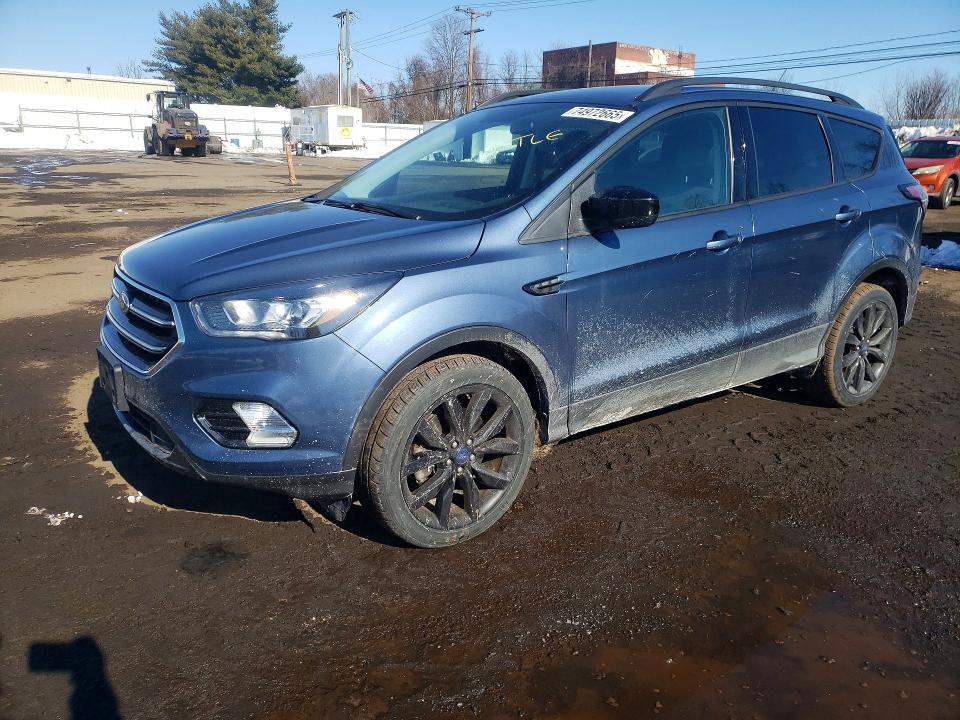 2018 FORD ESCAPE SE — VIN 1FMCU9GD2JUC53311