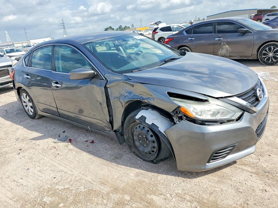 1N4AL3APXJC142080