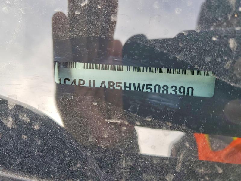 1C4PJLAB5HW508390