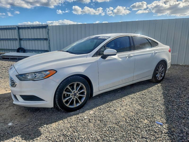 2017 FORD FUSION SE — VIN 3FA6P0H74HR370120