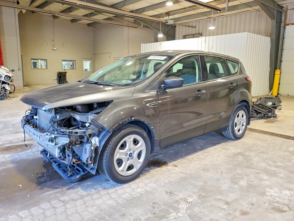 2017 FORD ESCAPE — VIN 1FMCU0F70HUC63076