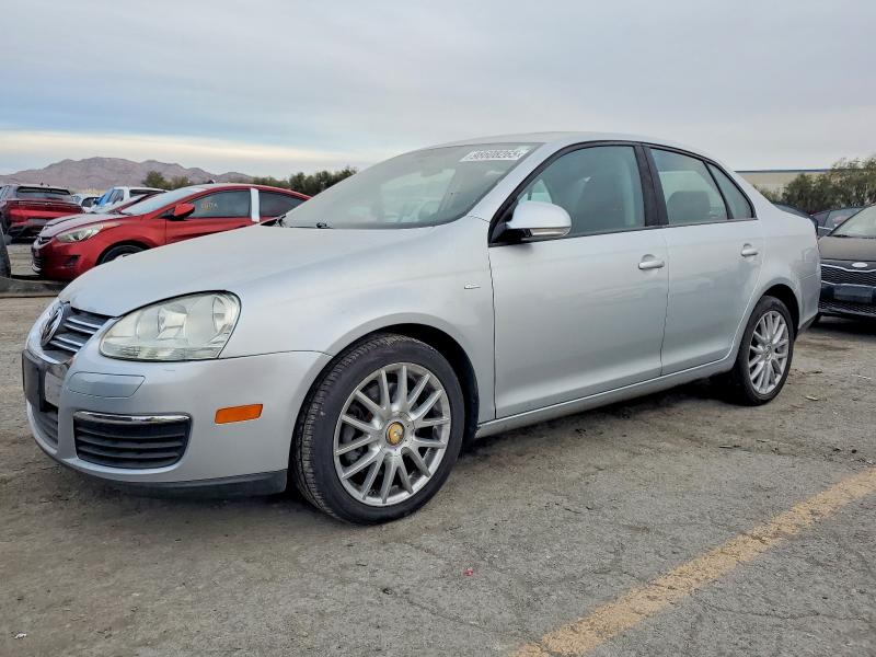 2008 VOLKSWAGEN JETTA WOLF — VIN 3VWRJ71KX8M137904