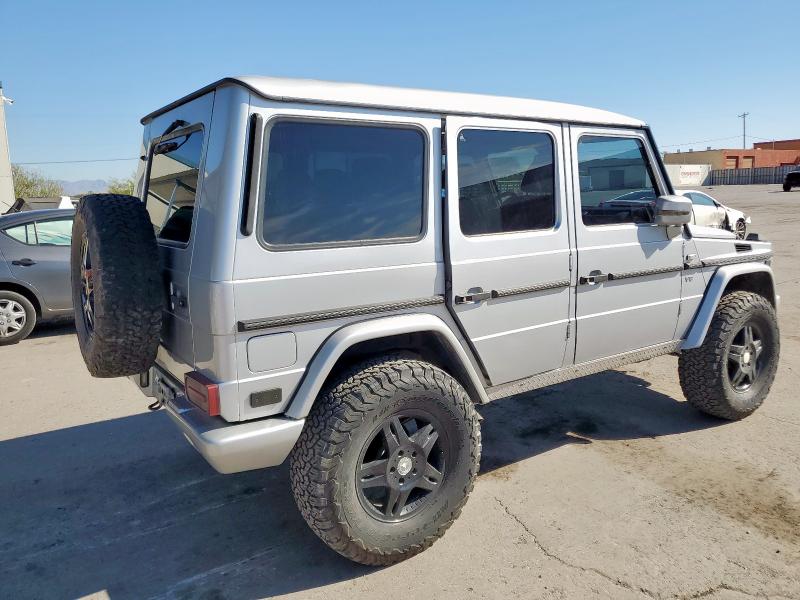 WDCYR49EX2X128555