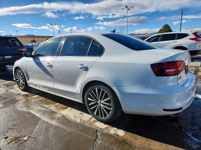 3VWD17AJ1GM343709