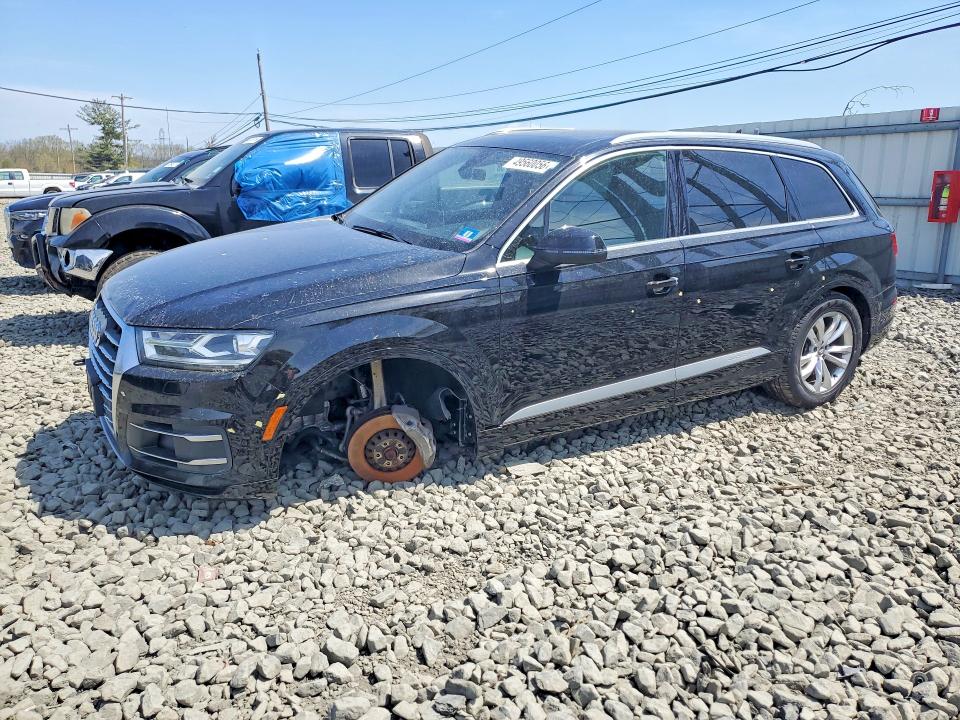2018 AUDI Q7 — VIN WA1LAAF70JD006194