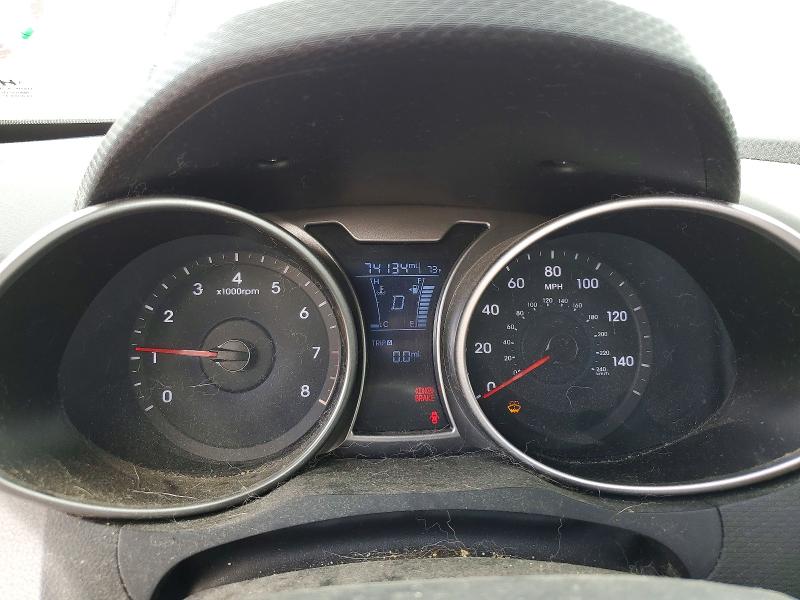 KMHTC6AD9GU266561