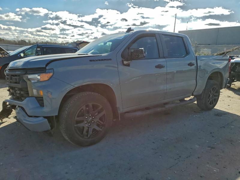 2024 CHEVROLET SILVERADO — VIN 1GCPDBEK3RZ369839