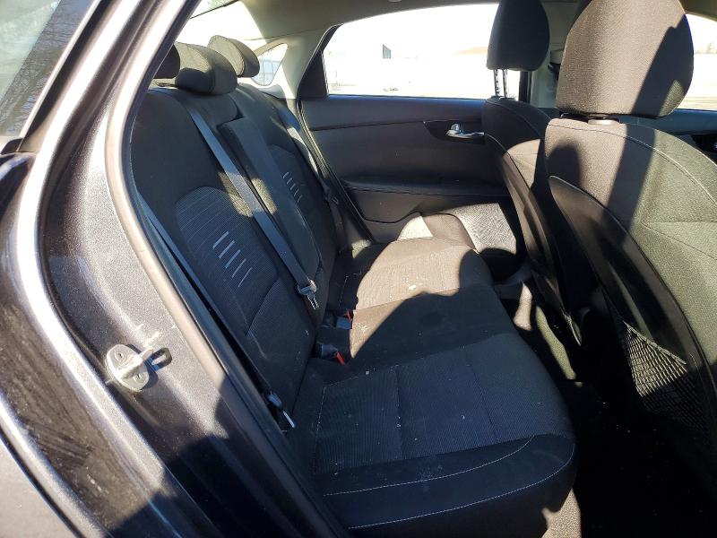 3KPF34AD5KE015050